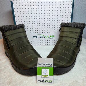 NEW!!! FLEXUS by Spring Step Melba Boots Ice Grip - Size: 6.5-7 (US) / 37 (EU)